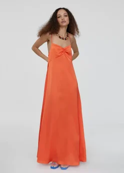 Vestido largo tipo lencero