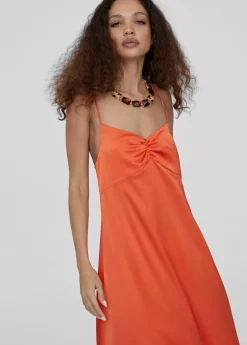 Vestido largo tipo lencero