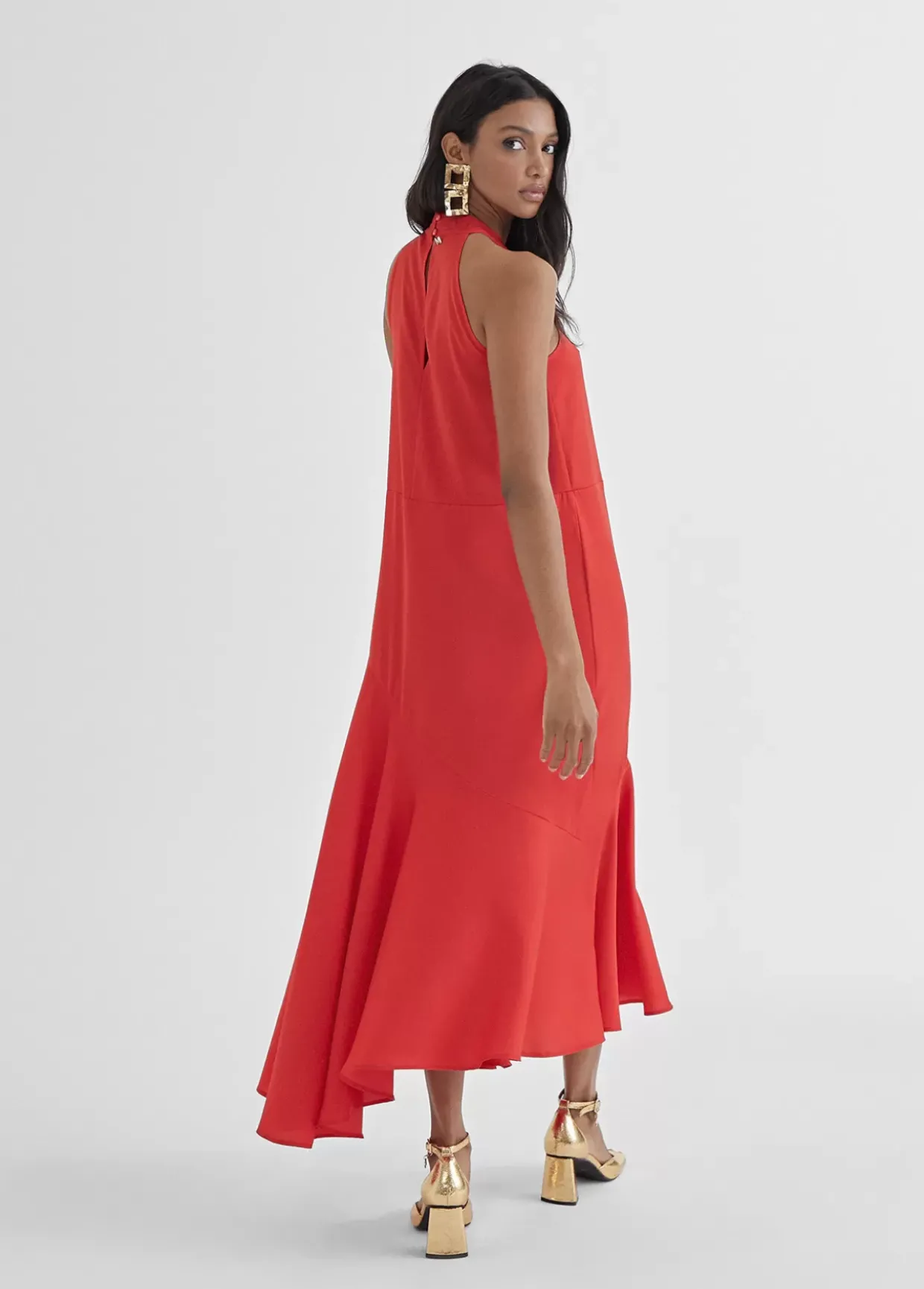 Vestido midi cuello halter cruzado