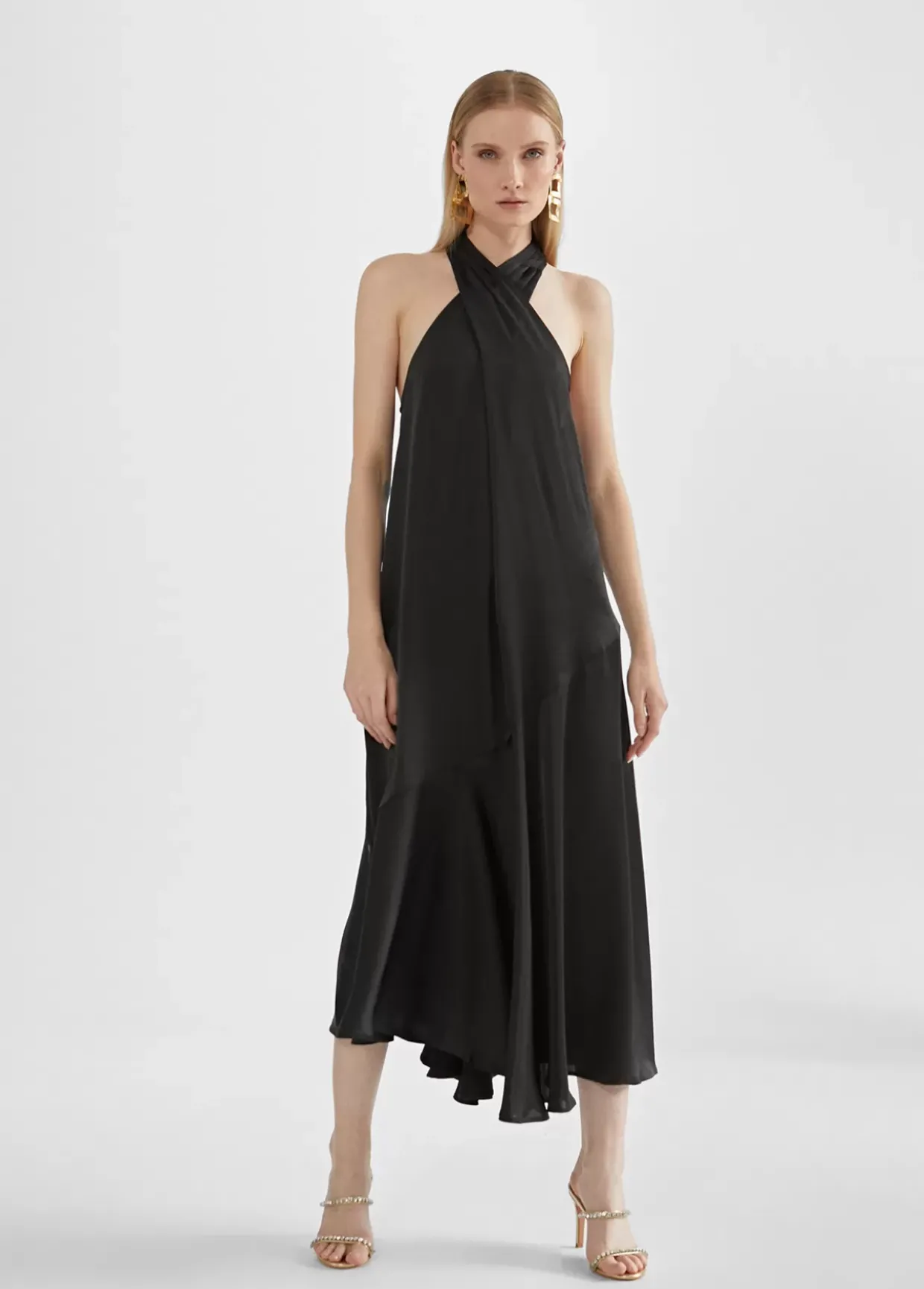 Vestido midi cuello halter cruzado