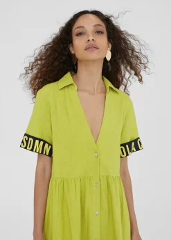 Vestido midi de volantes