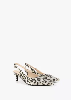 Zapato estampado animal