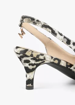 Zapato estampado animal